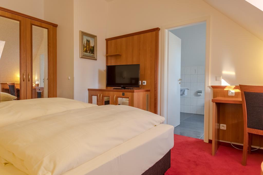 Hotel Bayernland München Ngoại thất bức ảnh