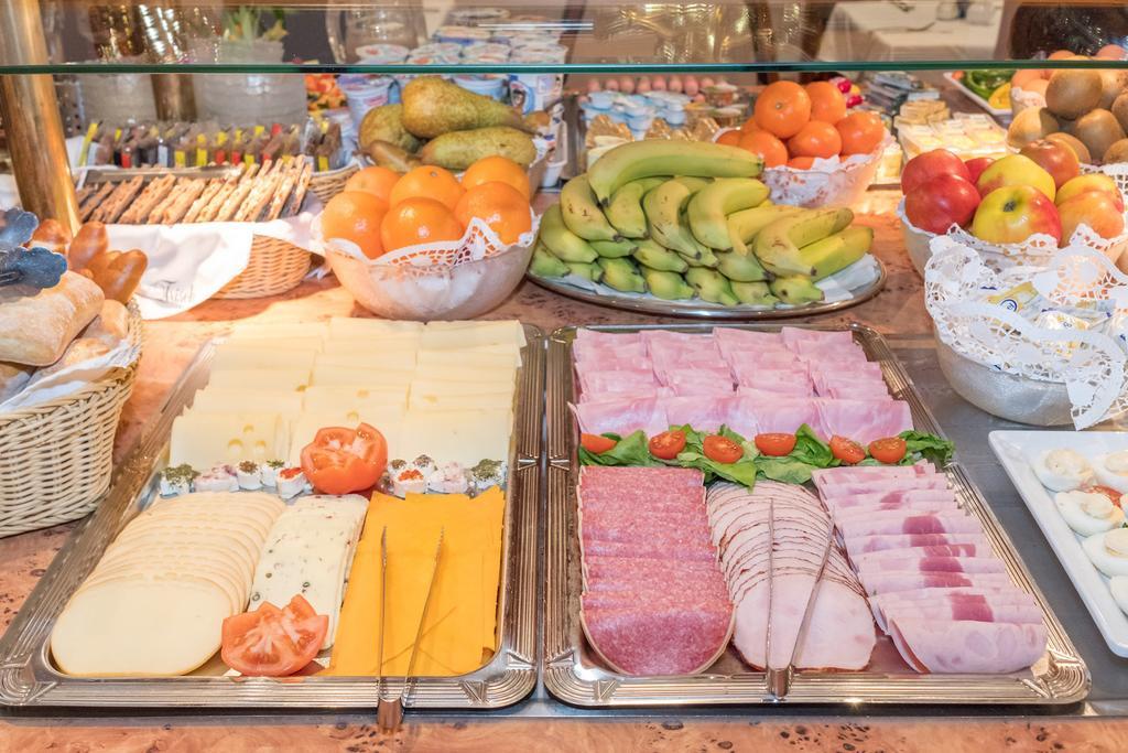 Hotel Bayernland München Ngoại thất bức ảnh